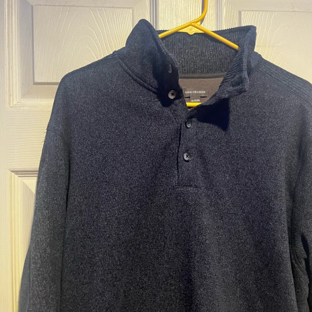 Van Heusen Dark Gray Pullover Sweater